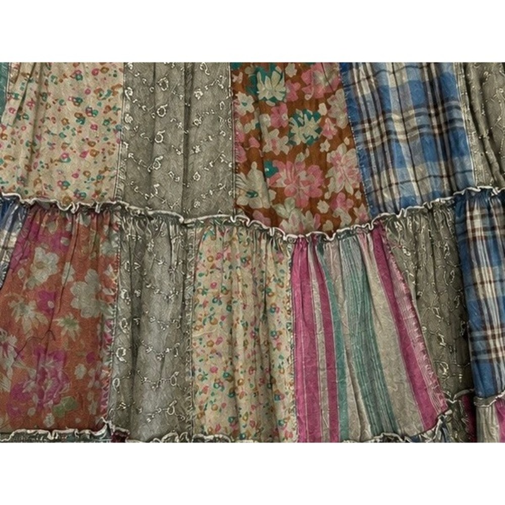 Young Threads Gravel Patchwork Boho Tunic Top Floral Plaid Embroidery Sz:S NWT - Picture 8 of 8